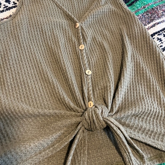 Olive Green Textured Blouse - Picture 6 of 8